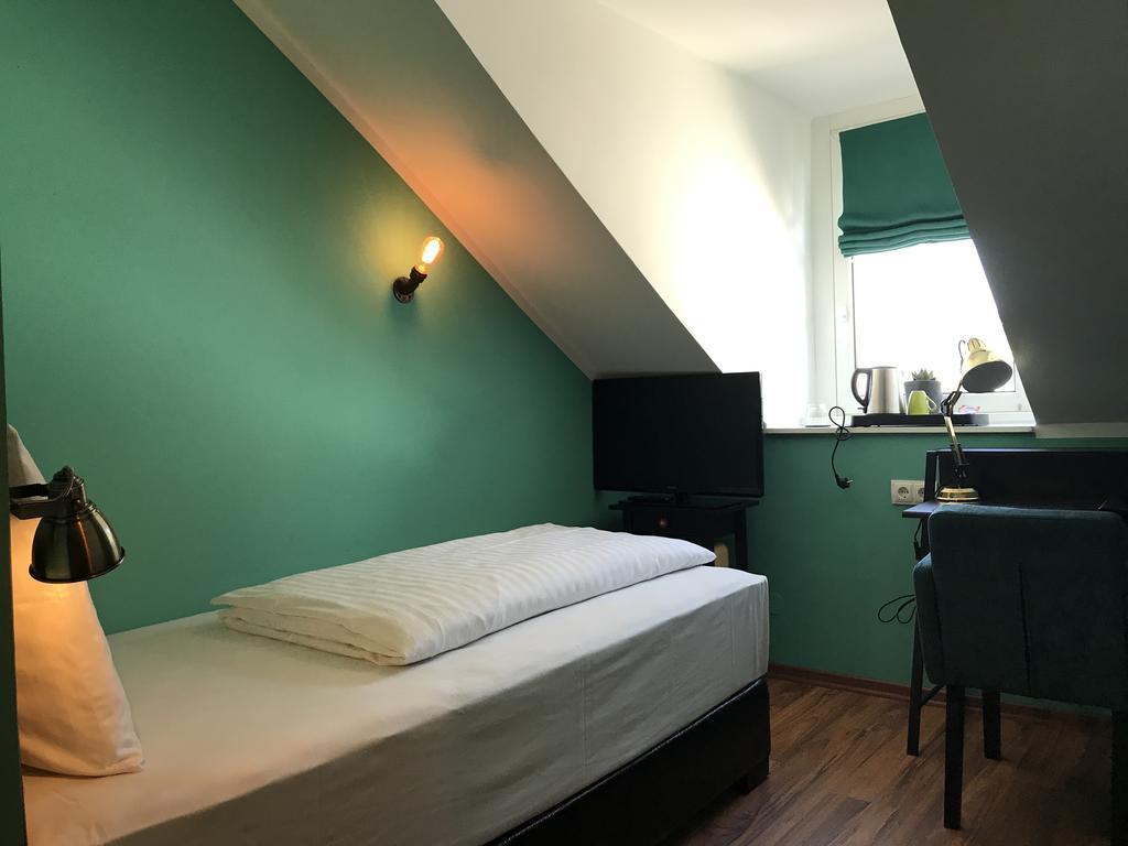 Smarthotel Mystique Self Check-in Hotel